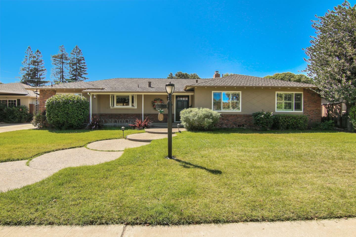 Property Photo:  1570 Willow Oaks Dr Drive  CA 95125 