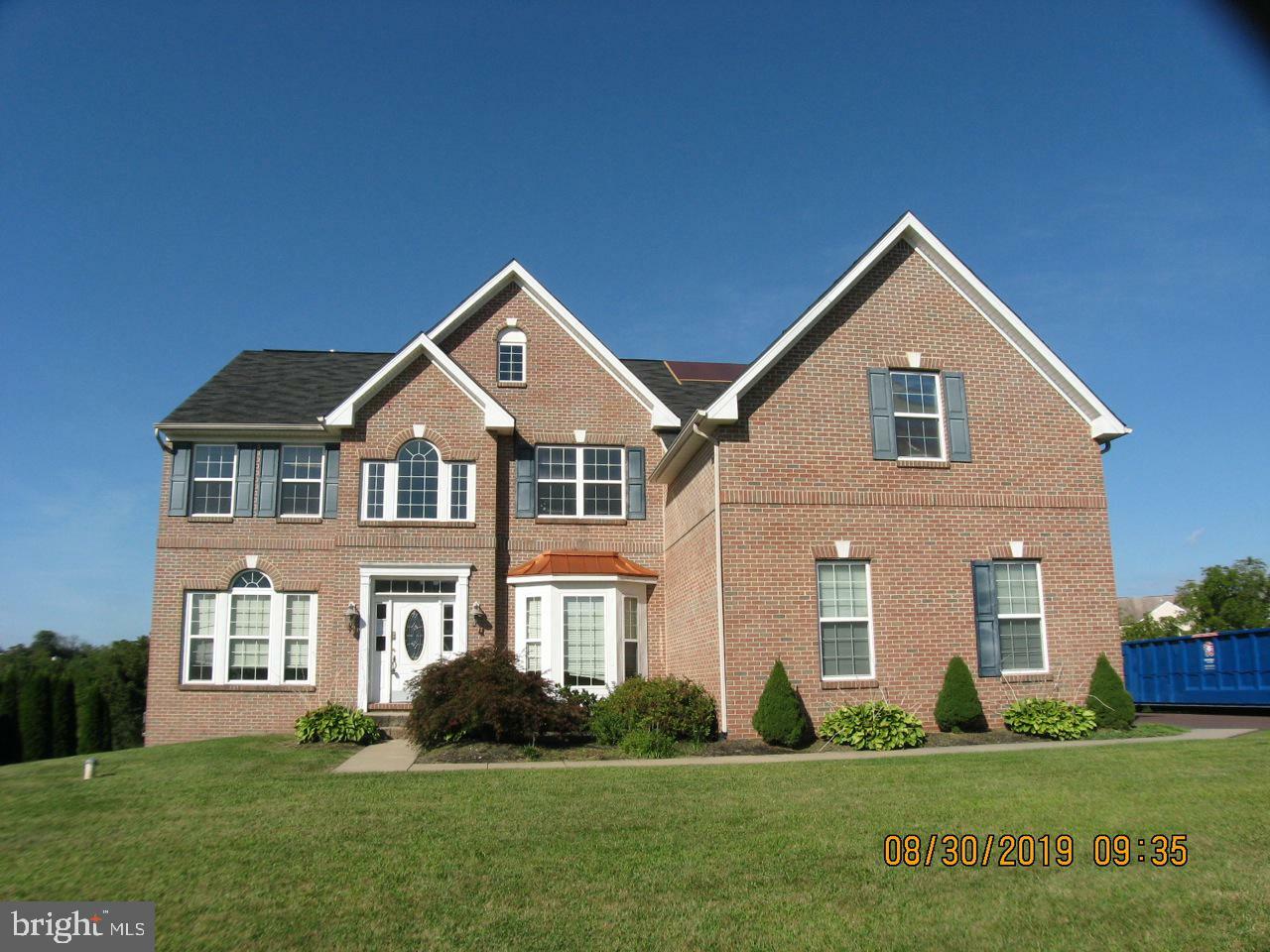 Property Photo: 211 Green Meadow Drive PA 19518
