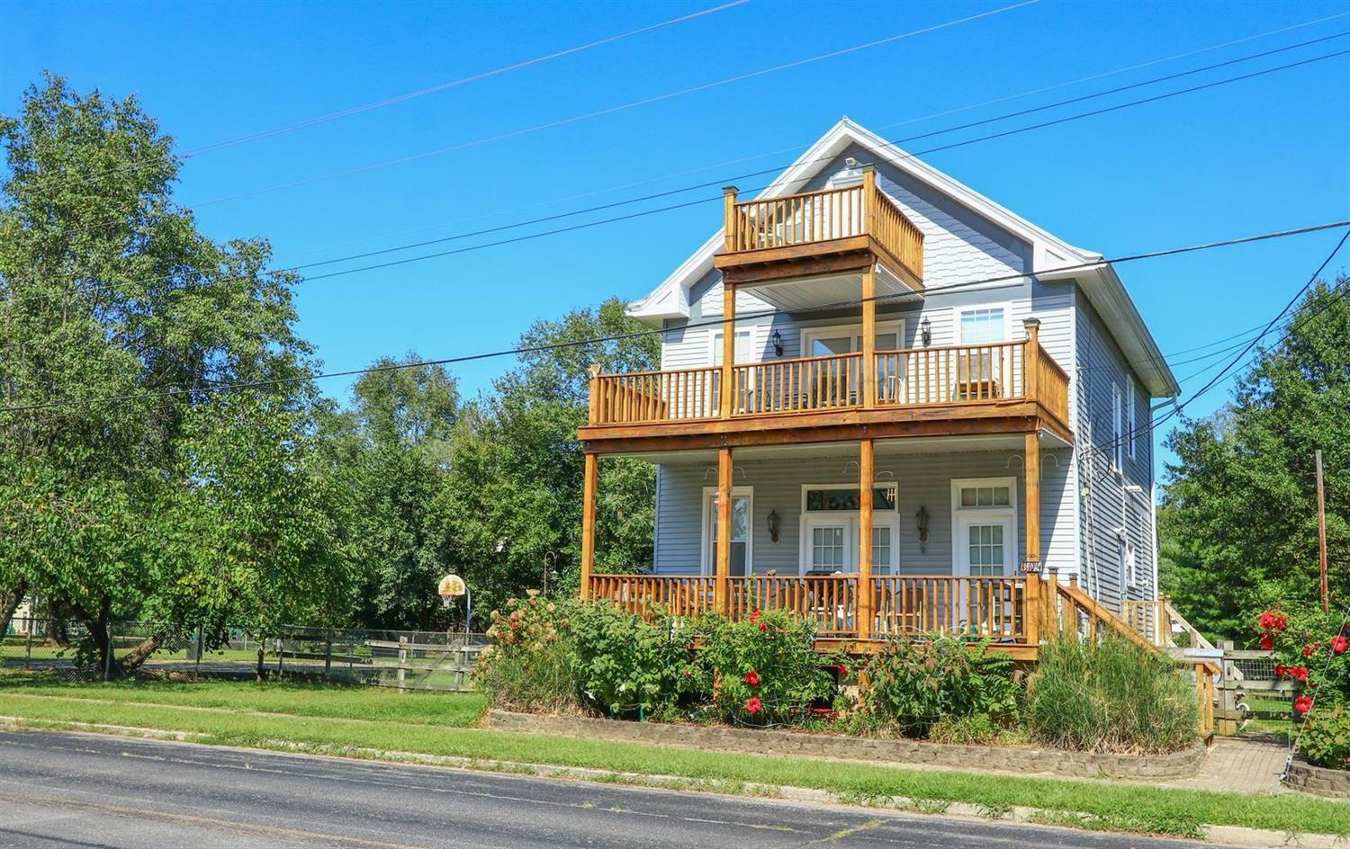 Property Photo: 604 Front St OH 45157