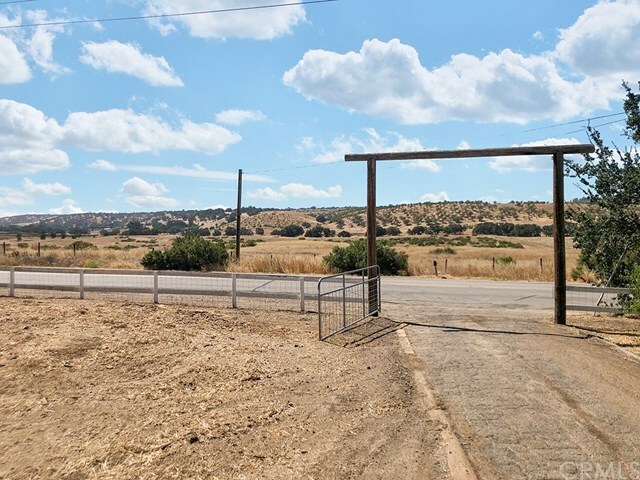 Property Photo: 7290 Union Road CA 93446
