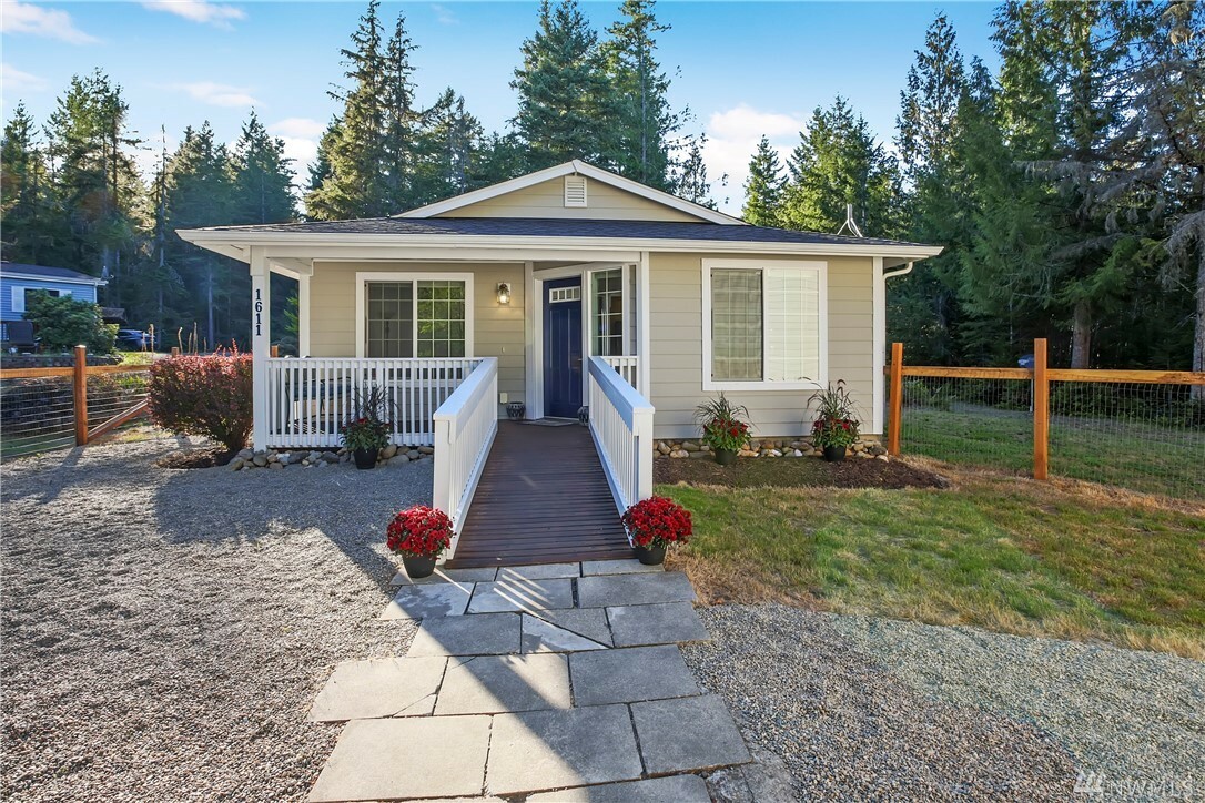 Property Photo:  1611 NE Tahuya Blacksmith Rd  WA 98588 