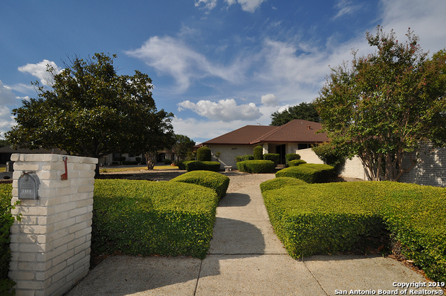 Property Photo:  5927 Grandwood Dr  TX 78239 