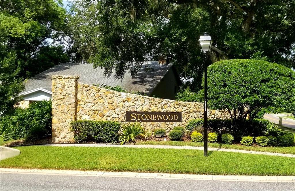 Property Photo:  450 Stonewood Ln  FL 32751 