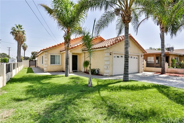 Property Photo:  377 Pear Street  CA 92410 