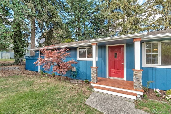 Property Photo: 401 132nd St S WA 98444