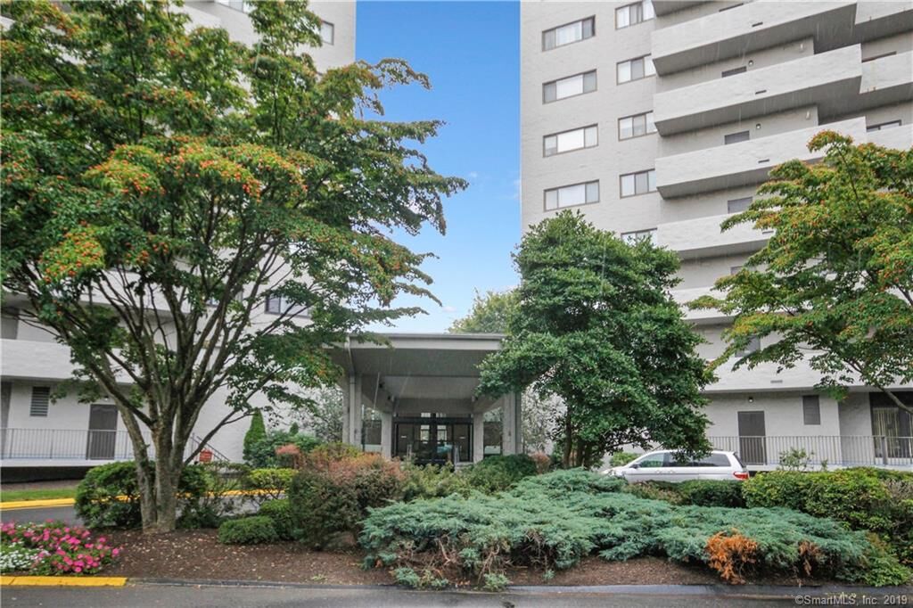 Property Photo:  3200 Park Avenue 11B1  CT 06604 