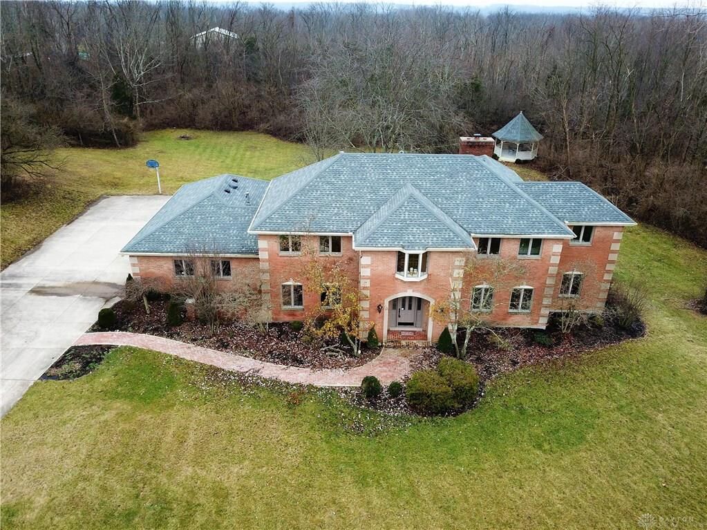 Property Photo: 7755 Peters Pike OH 45414