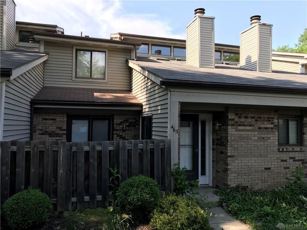 Property Photo: 463 Jamestown Circle OH 45458