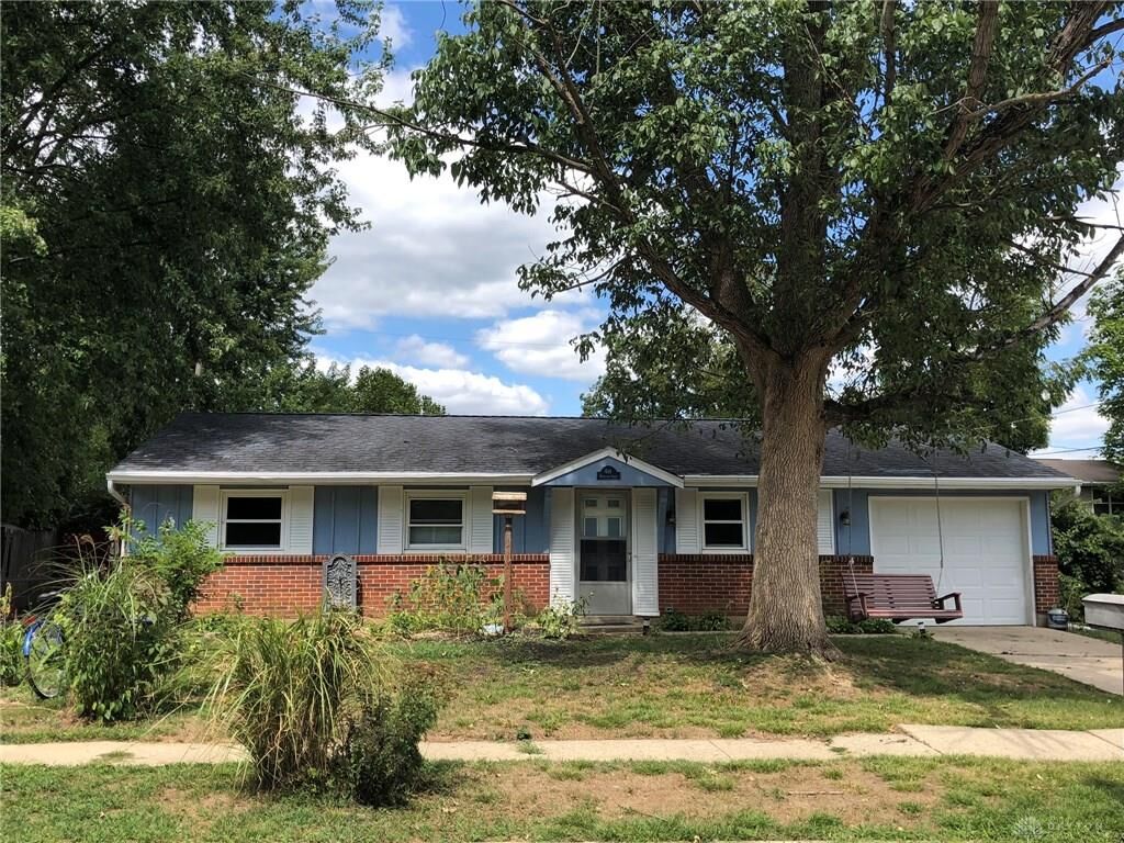 Property Photo: 618 Keystone Court OH 45387