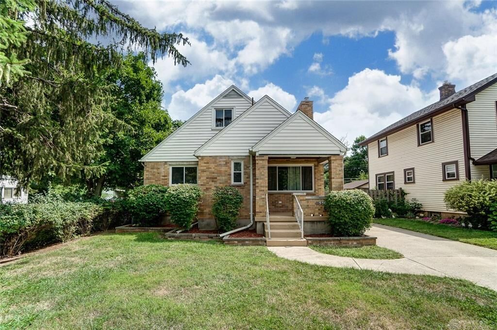 Property Photo: 1556 Emmons Avenue OH 45410