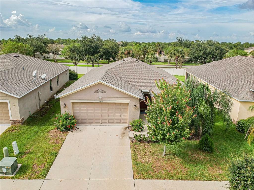 Property Photo:  15427 Long Cypress Drive  FL 33573 