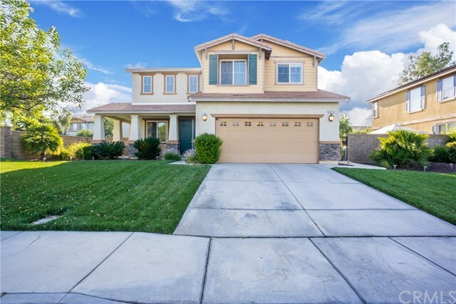 Property Photo:  30215 Lamplighter Lane  CA 92584 