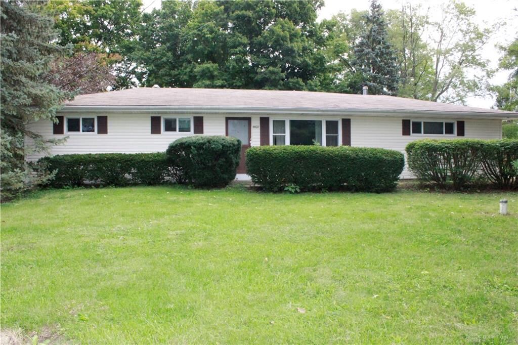 Property Photo: 4460 Limrick Road OH 45502