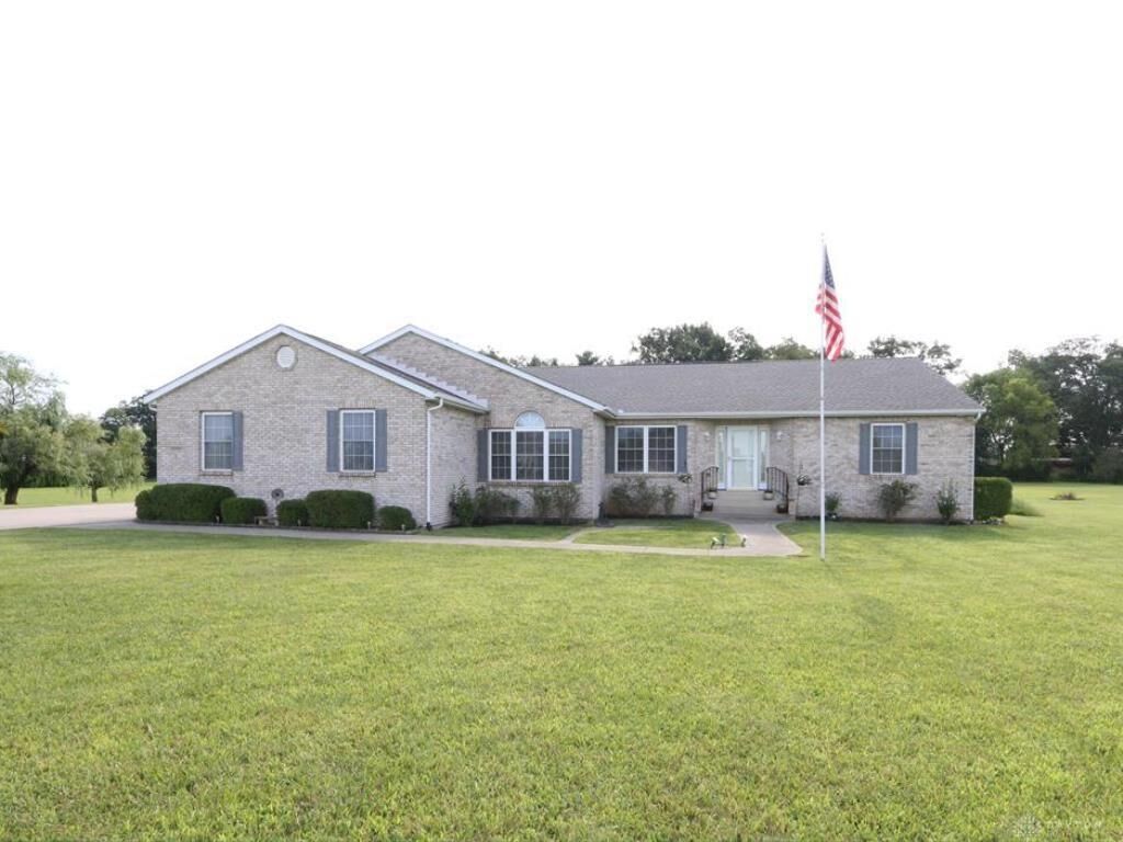 Property Photo: 5080 Maude Court OH 45324