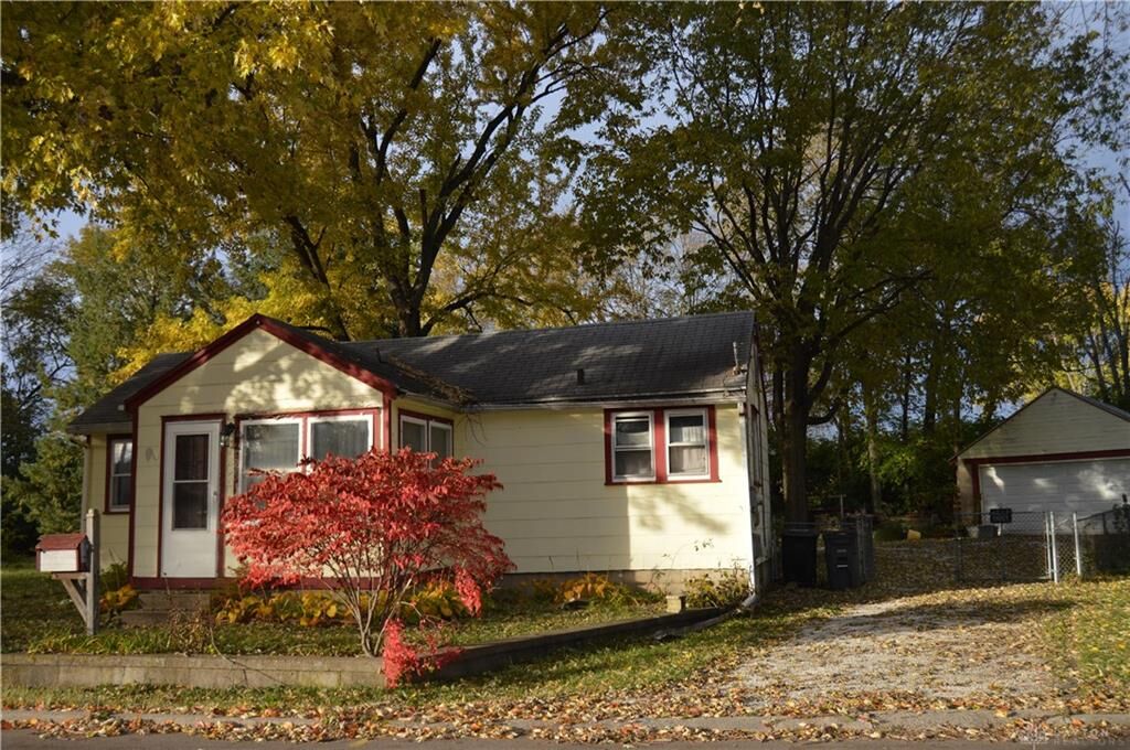 Property Photo: 425 Miami Street OH 45373