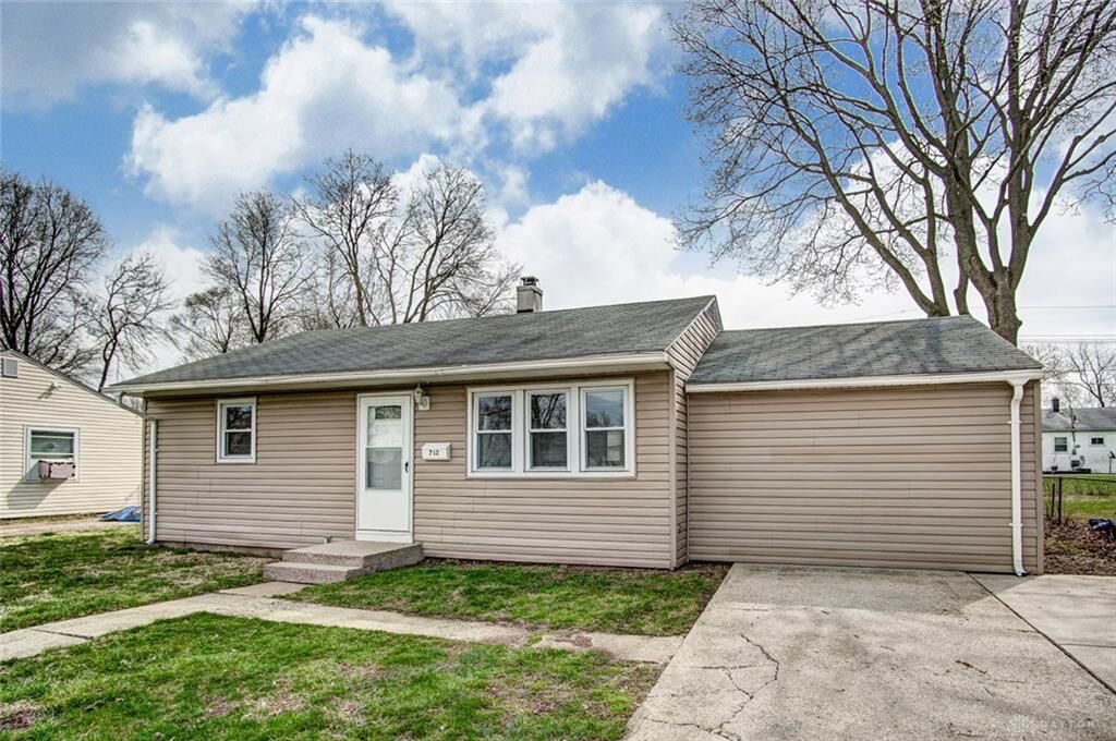Property Photo: 712 S Maple Avenue OH 45324