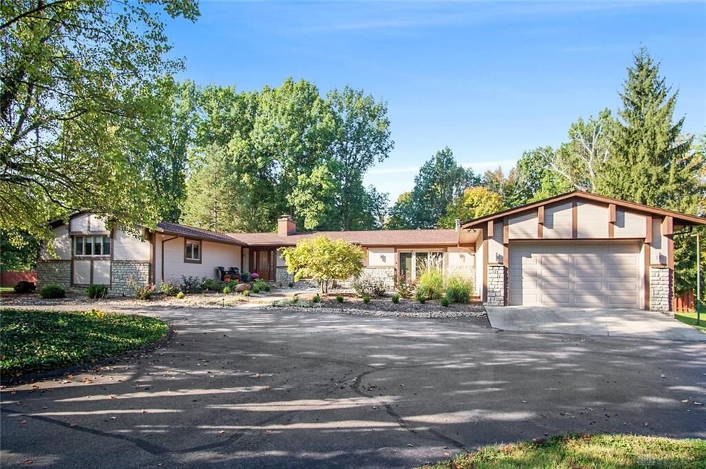 Property Photo:  9161 Clyo Road  OH 45458 