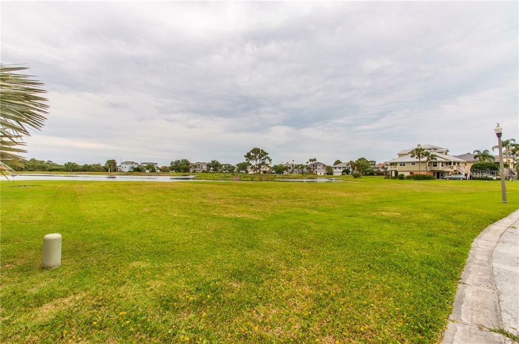 Property Photo:  Sandpiper Pointe Court  FL 34689 