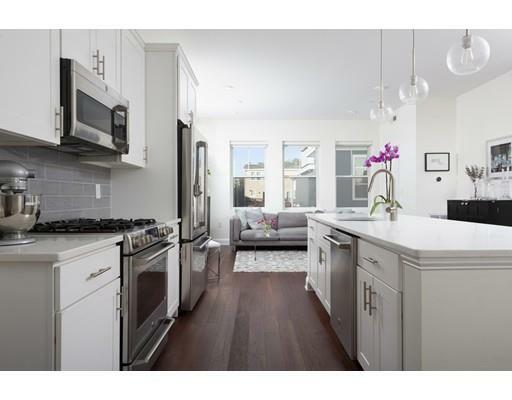 Property Photo:  170 W Broadway 308  MA 02127 