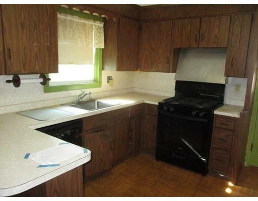 Property Photo: 14 Fairview Rd MA 01757