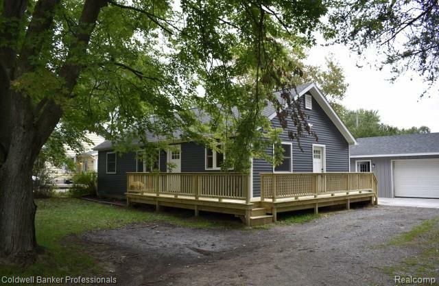 Property Photo:  119 Burnside Road  MI 48461 