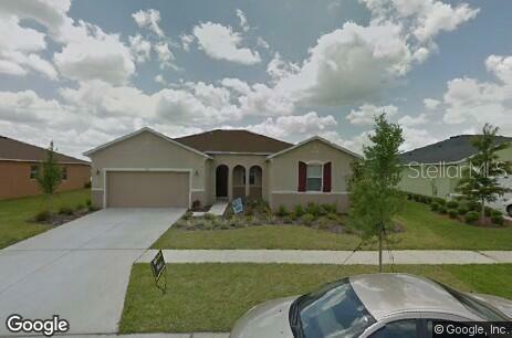 Property Photo: 203 Star Shell Drive FL 33572