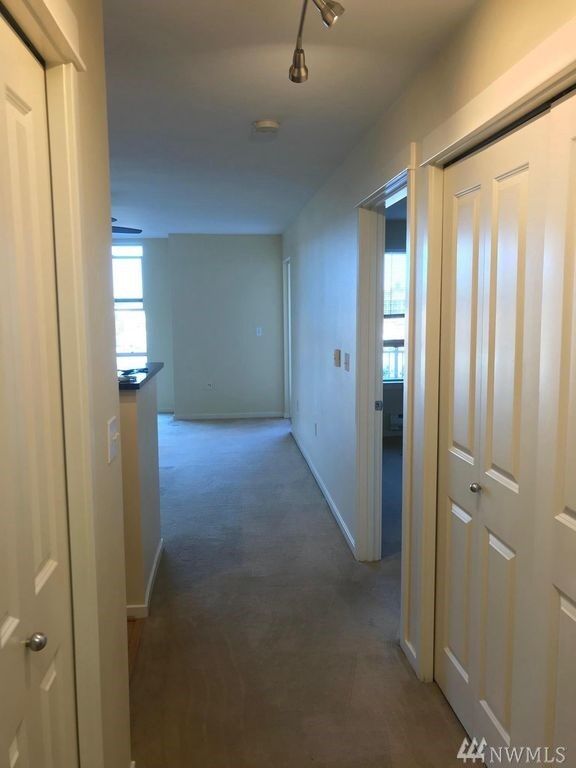 Property Photo: 118 107th Ave NE B108 WA 98004