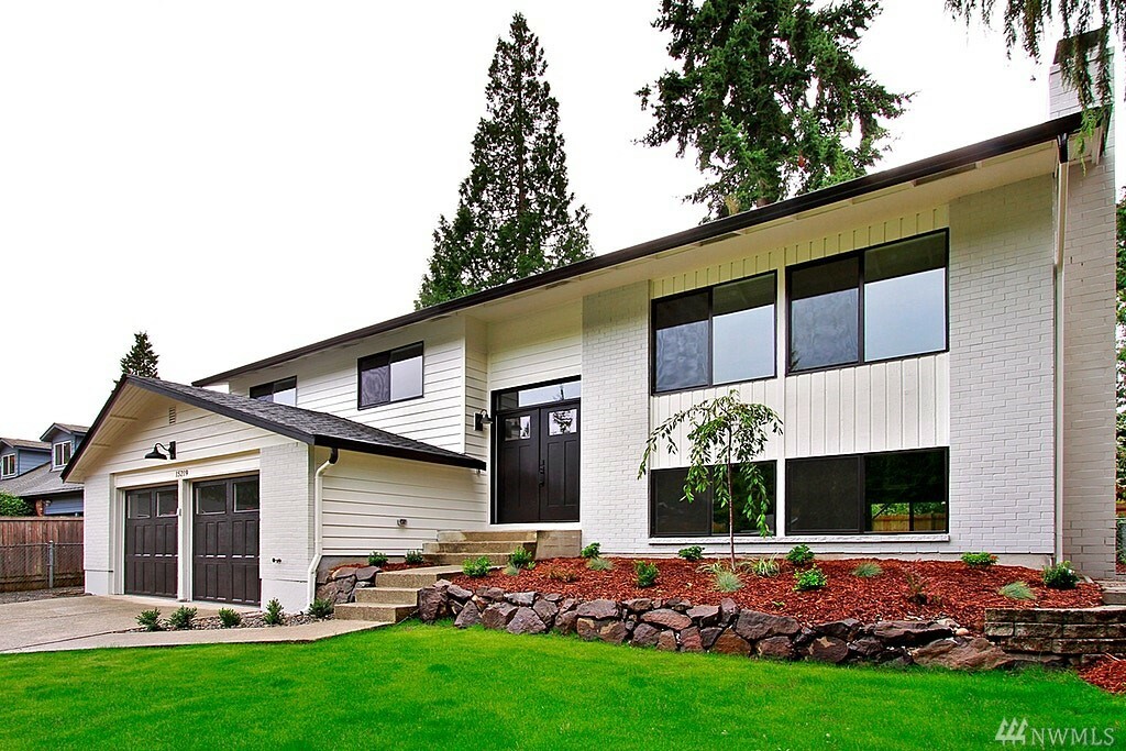 Property Photo:  15219 118th Ave NE  WA 98011 