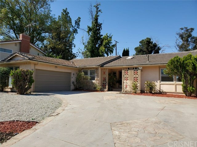 Property Photo:  23701 Community Street  CA 91304 