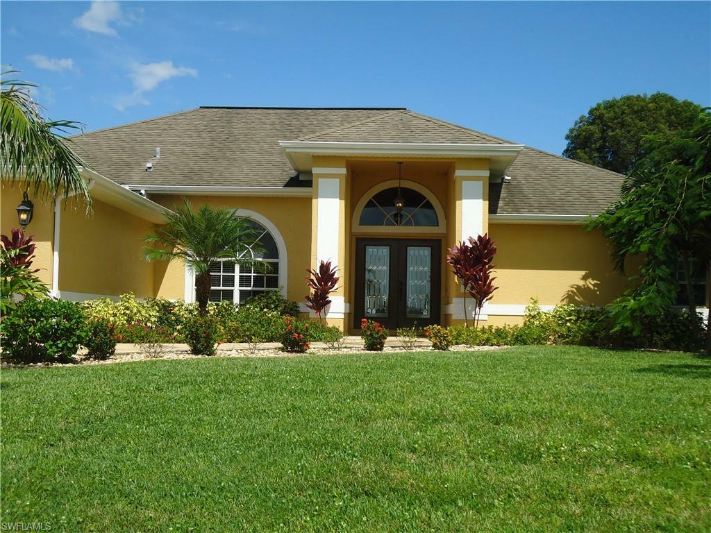 Property Photo:  3029 SW 24th Avenue  FL 33914 