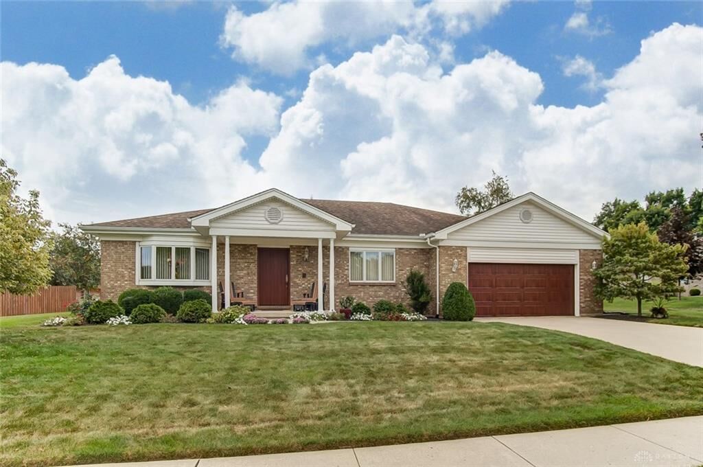 Property Photo: 214 S Tippecanoe Drive OH 45371