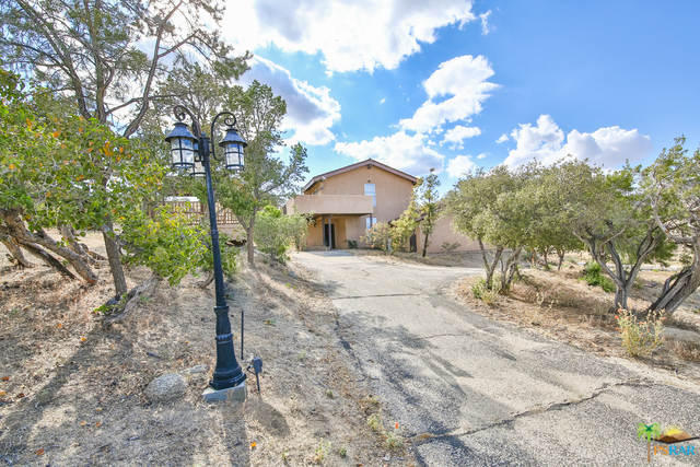 Property Photo:  60105 Scenic Drive  CA 92561 