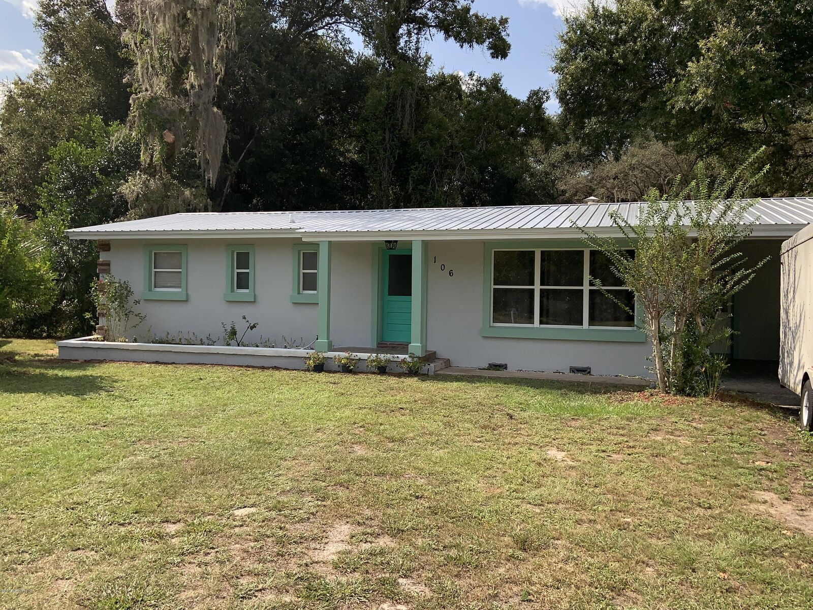 Property Photo:  106 Ashley Drive  FL 32177 