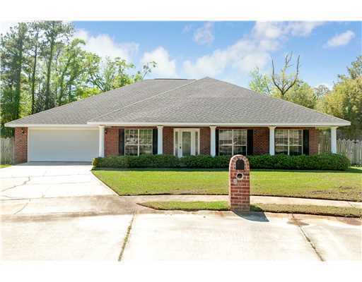 Property Photo:  701 Hidden Oaks Drive  MS 39564 