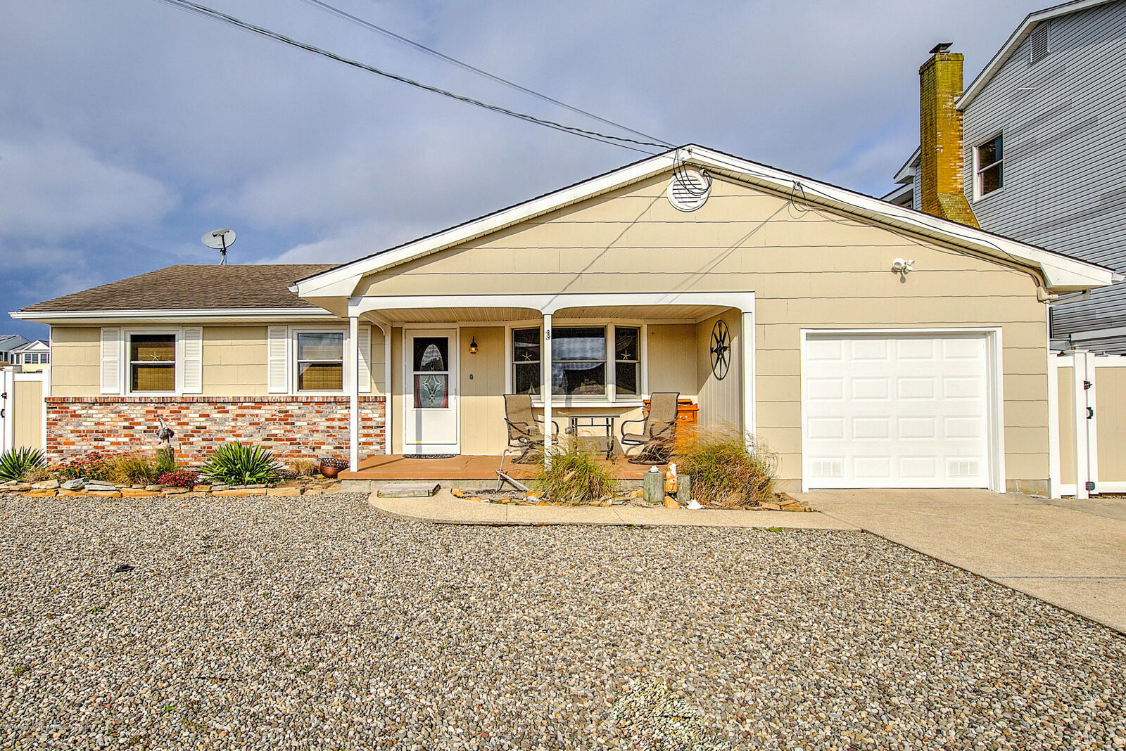 Property Photo:  21 Kansas Road  NJ 08087 