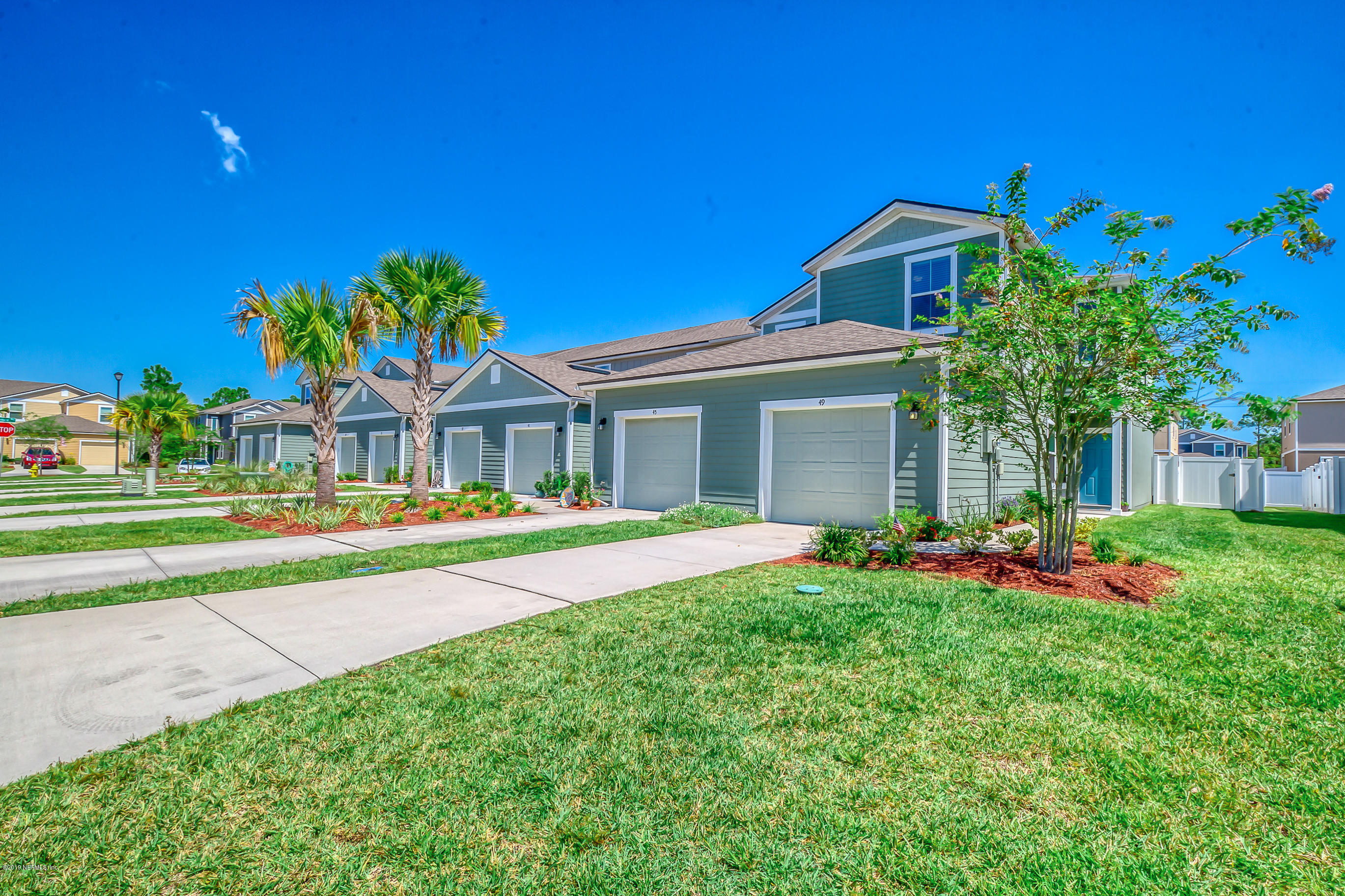 Property Photo: 49 Buckley Court FL 32086