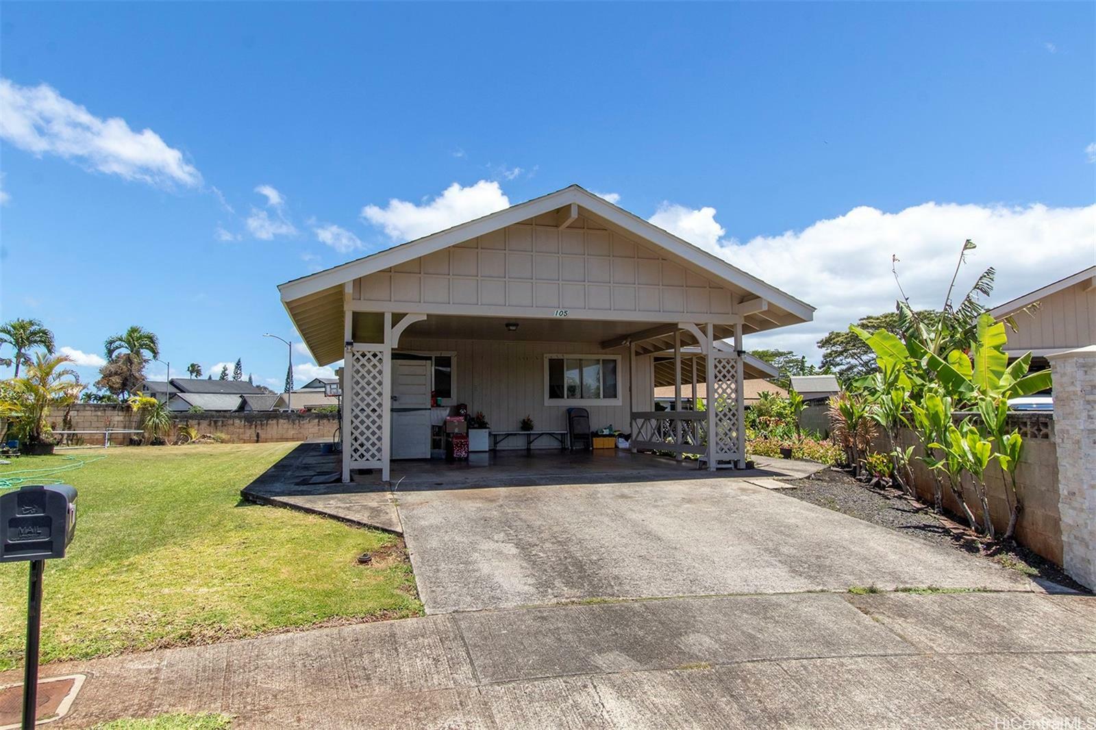 Property Photo:  105 Hoopiha Place  HI 96786 