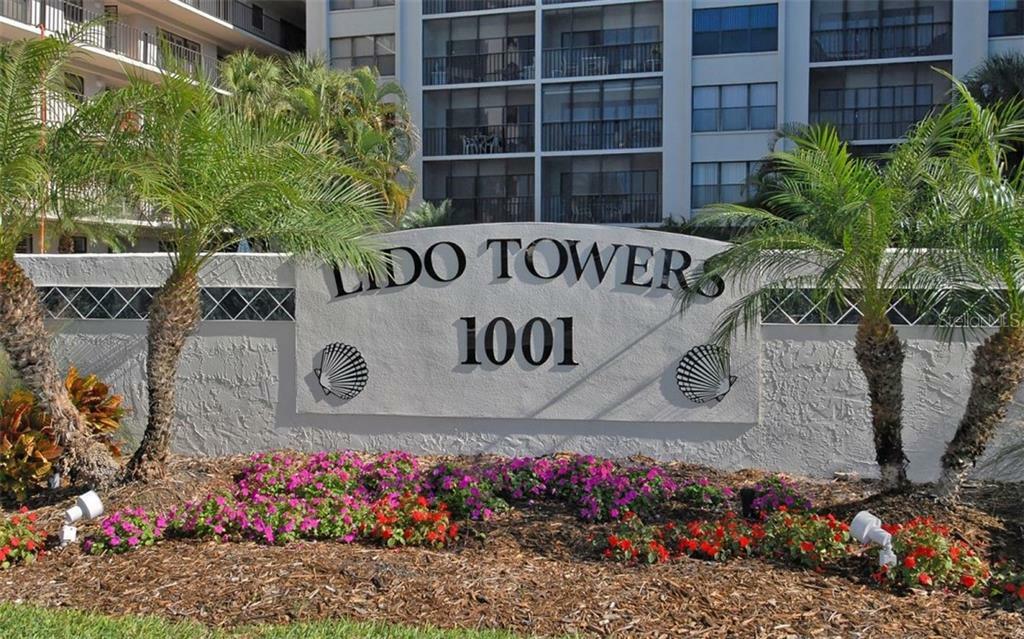 Property Photo: 1001 Benjamin Franklin Drive 309 FL 34236