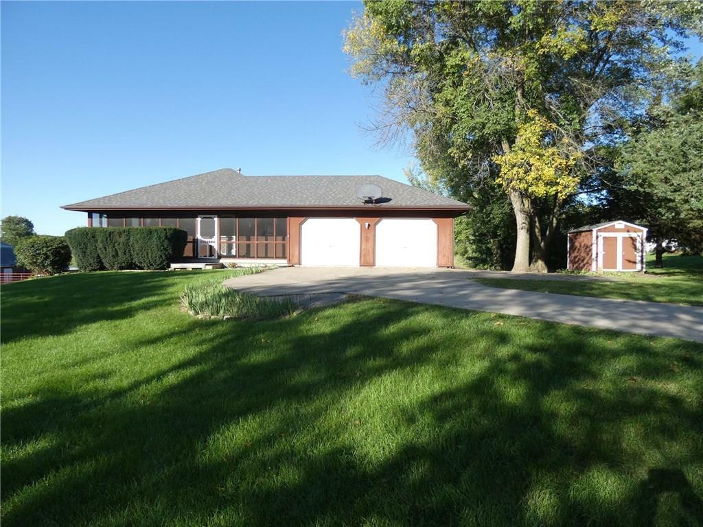 Property Photo:  983 210th Place  IA 50219 