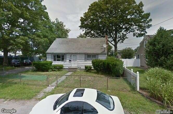 Property Photo:  140 S 16th Street  NY 11757 