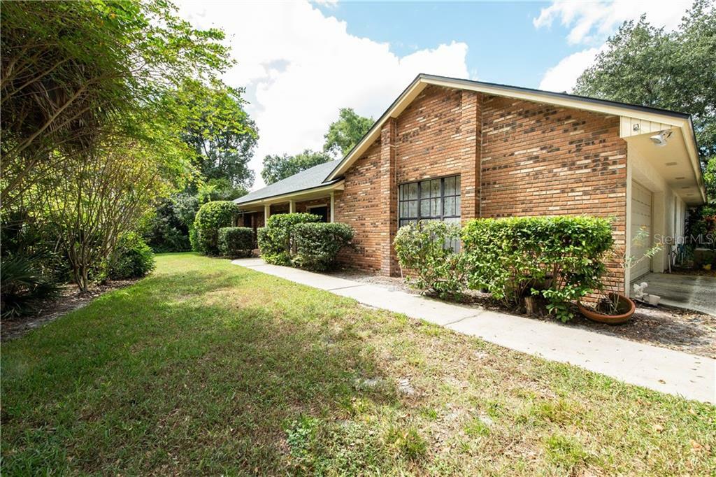 Property Photo:  4614 Woodlands Village Drive  FL 32835 