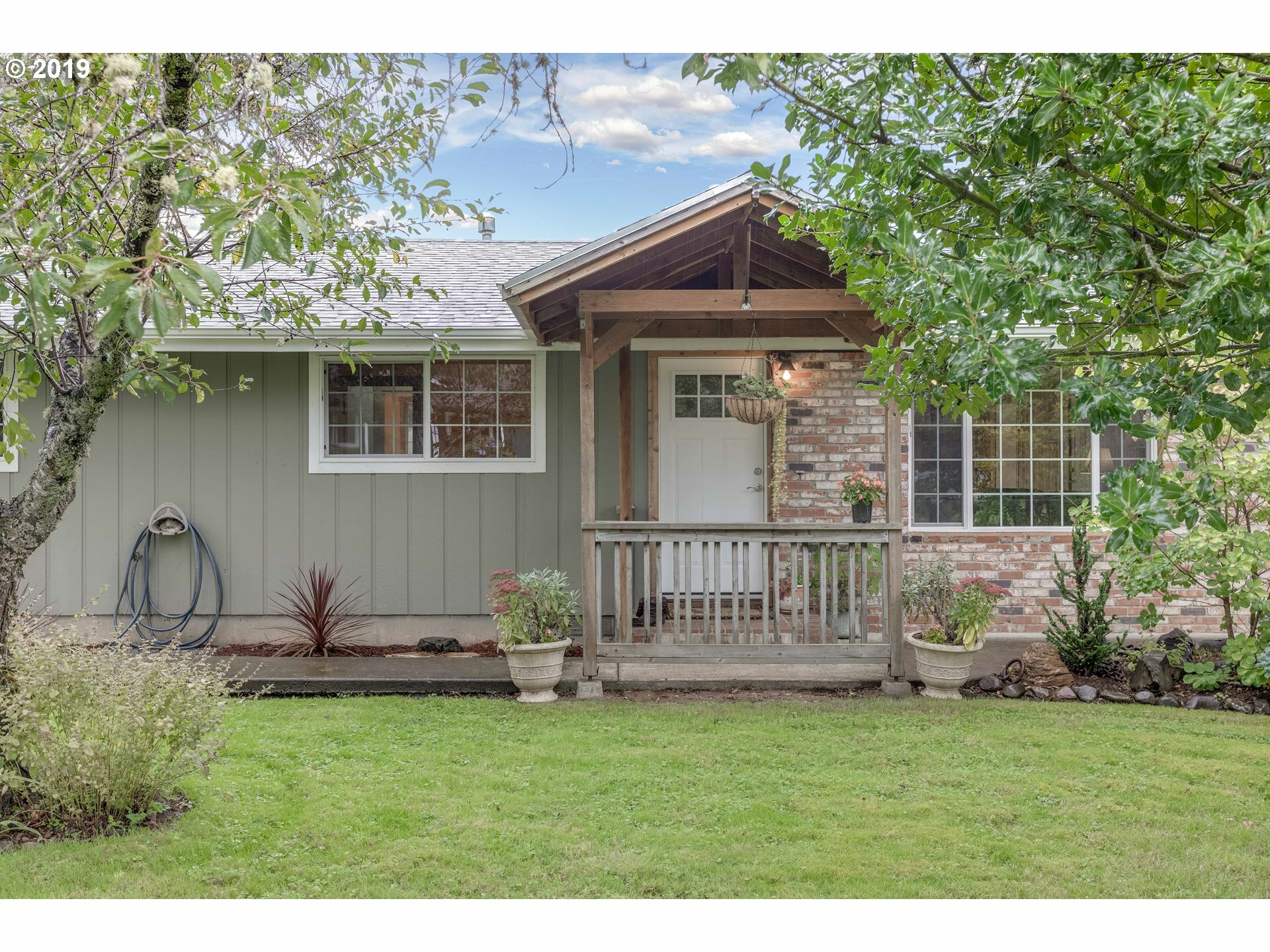 Property Photo: 41991 Meyer Ln OR 97103