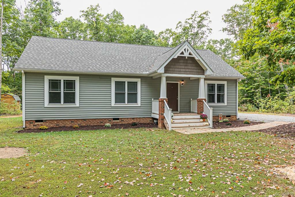 Property Photo:  156 Westshire Lane  VA 23024 