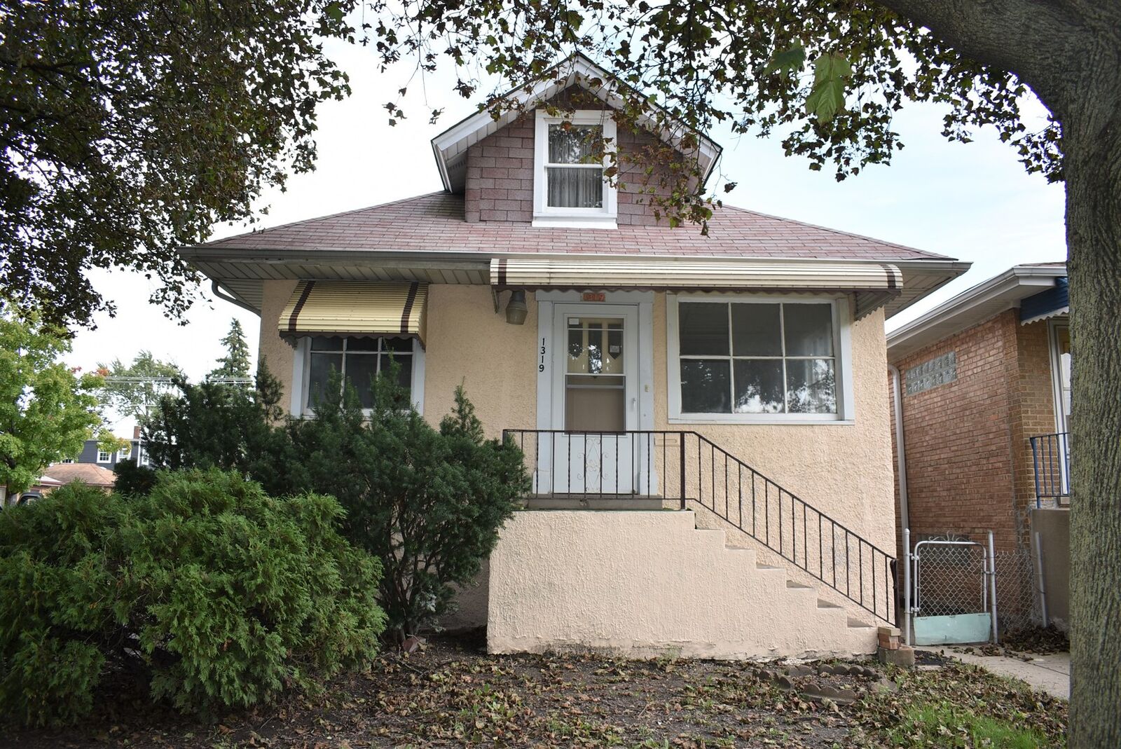 Property Photo:  1319 North 24th Avenue  IL 60160 