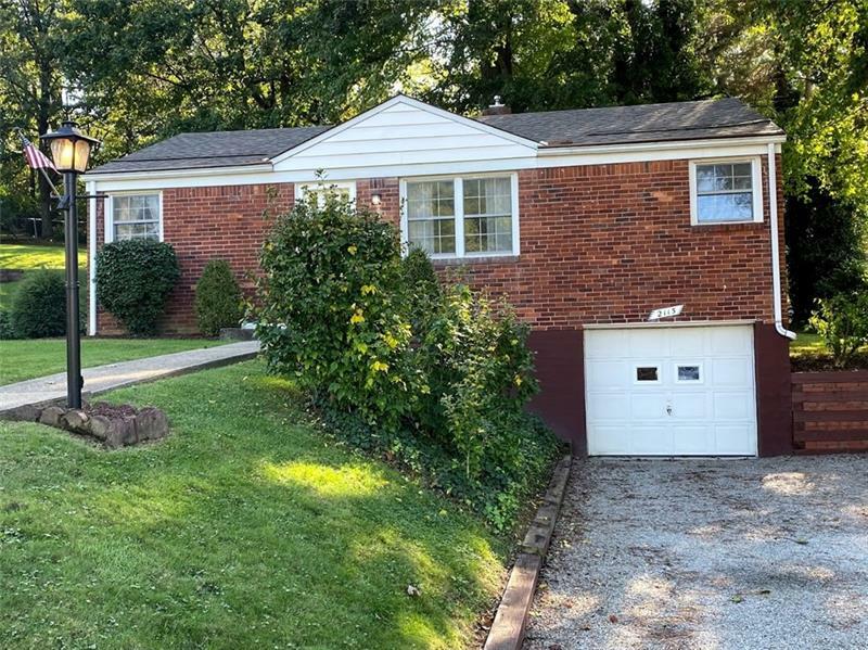 Property Photo:  2115 Hillard Rd  PA 15102 