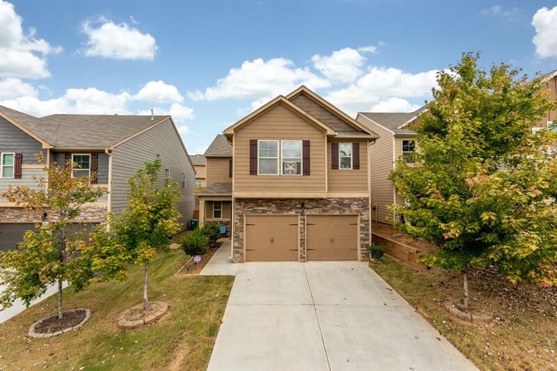 Property Photo:  4827 Longview Run   30035 