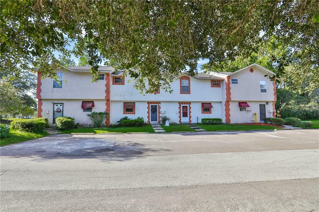 Property Photo: 7100 Paul Revere Trace FL 34653
