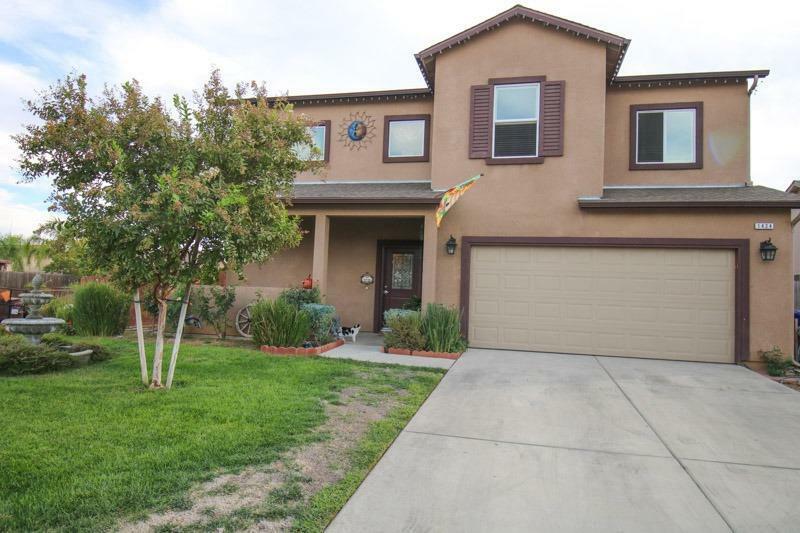 Property Photo:  1424 San Antonio Avenue  CA 93618 