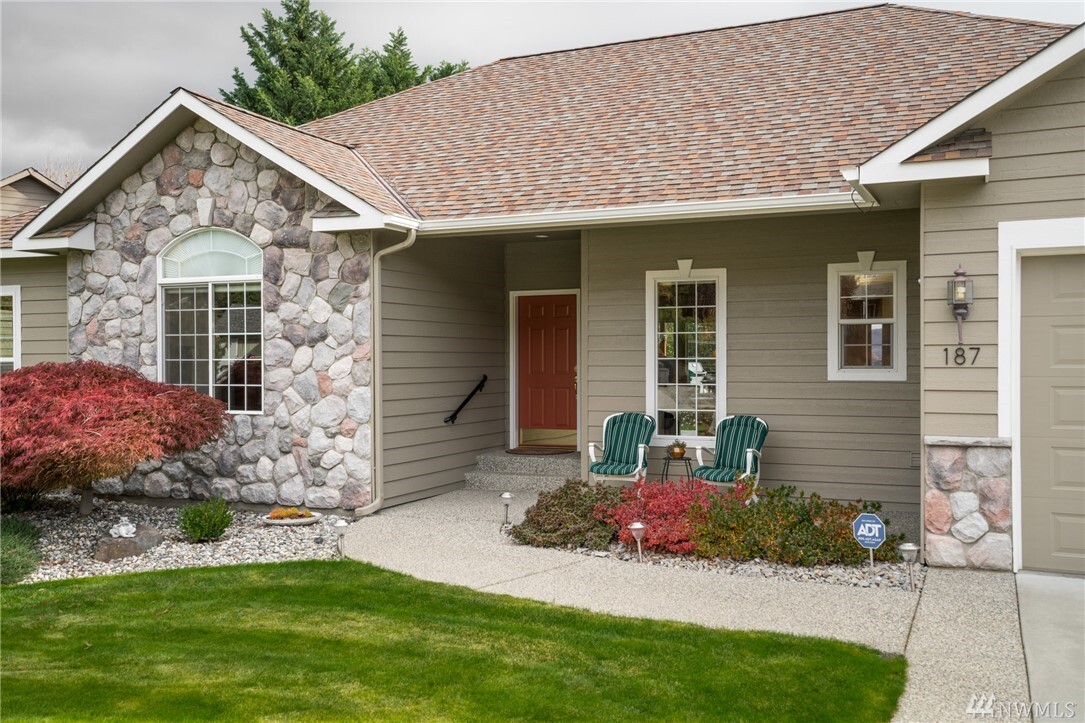 Property Photo: 187 Red Fern Road WA 98801