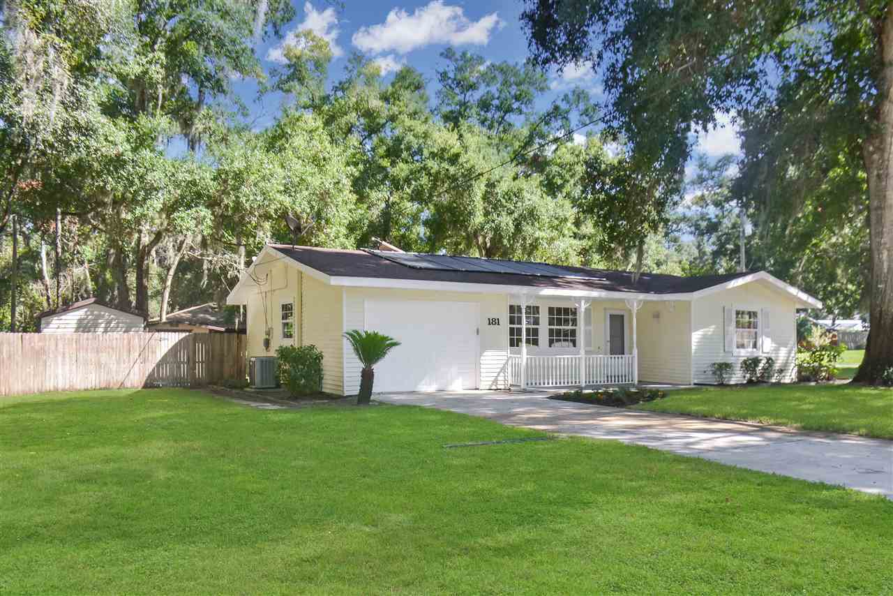 Property Photo:  181 Hawthorne Rd  FL 32086 